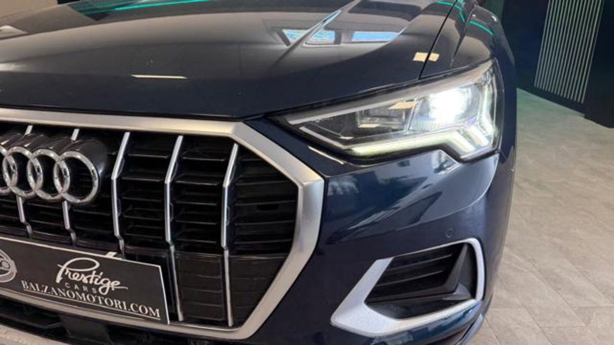 Audi Q3 40 TDI quattro S tronic Business Advanced (9)