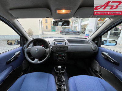 Fiat Punto 1.2 5 porte Actual (12)