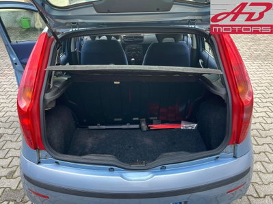 Fiat Punto 1.2 5 porte Actual (19)