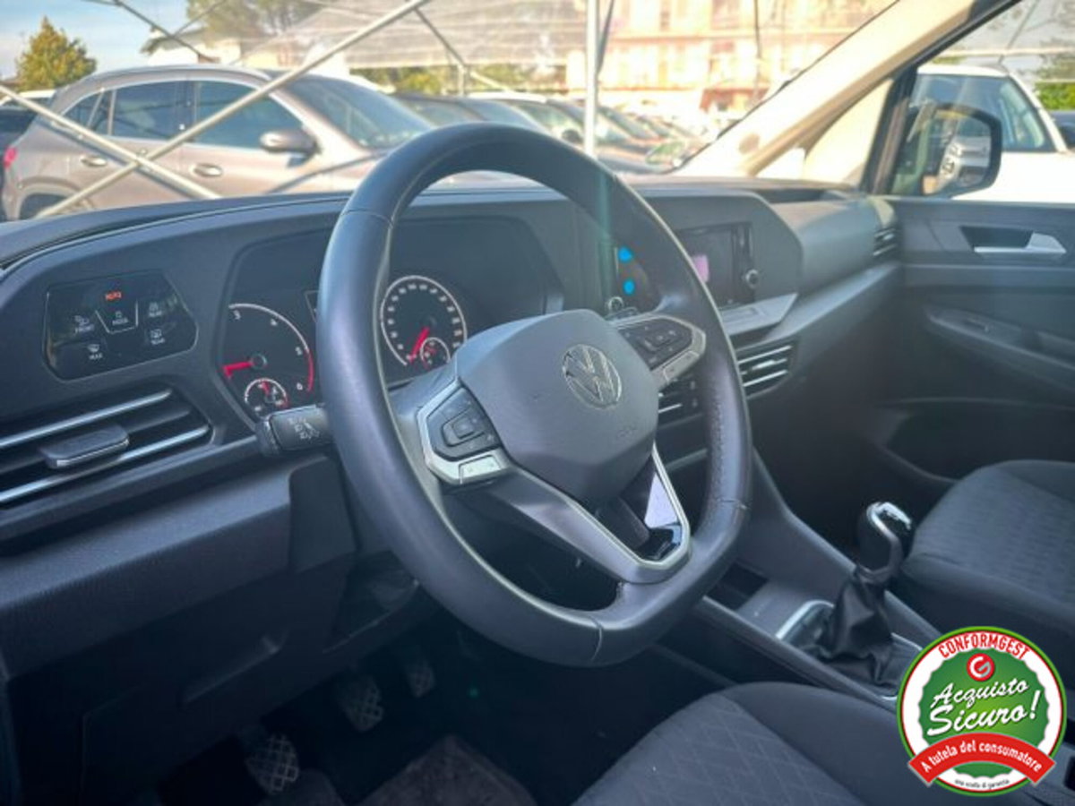 Volkswagen Caddy 2.0 TDI 102 CV (5)