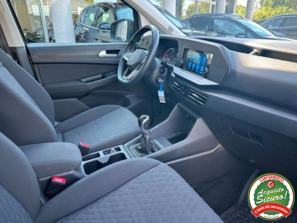 Volkswagen Caddy 2.0 TDI 102 CV (8)