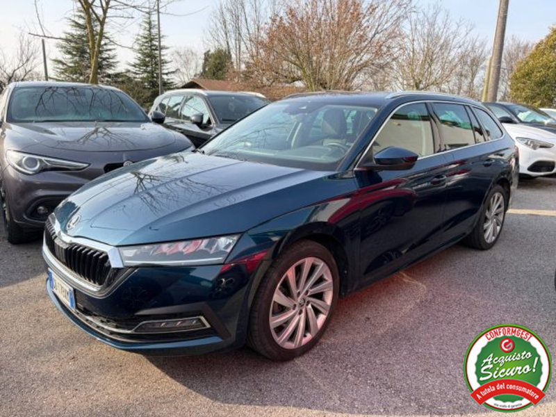 Skoda Octavia Station Wagon 2.0 TDI EVO SCR 150 CV DSG 4x4 Wagon Executive