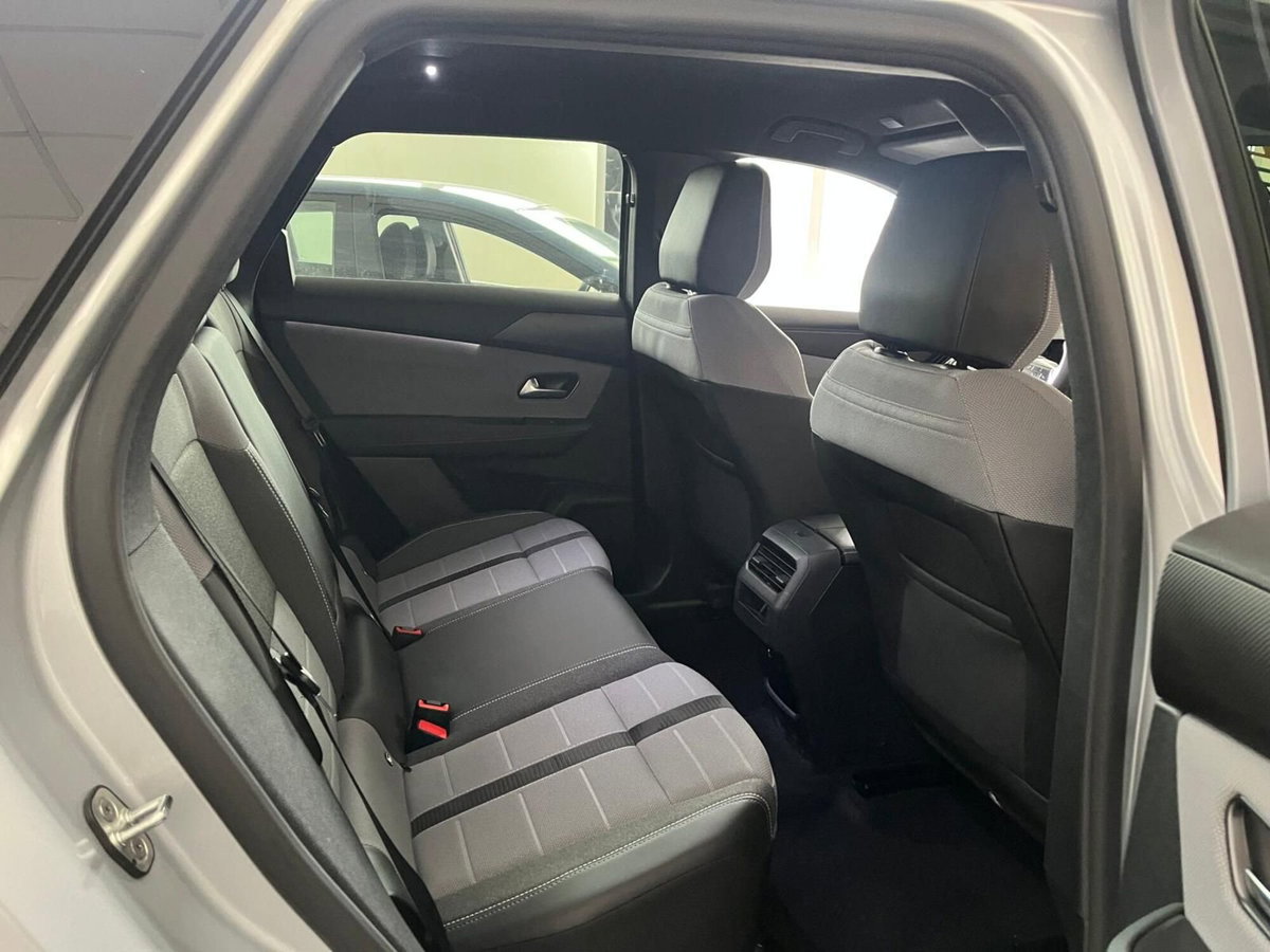 Opel Grandland 1.2 hybrid GS 145cv e-dcs6 (18)