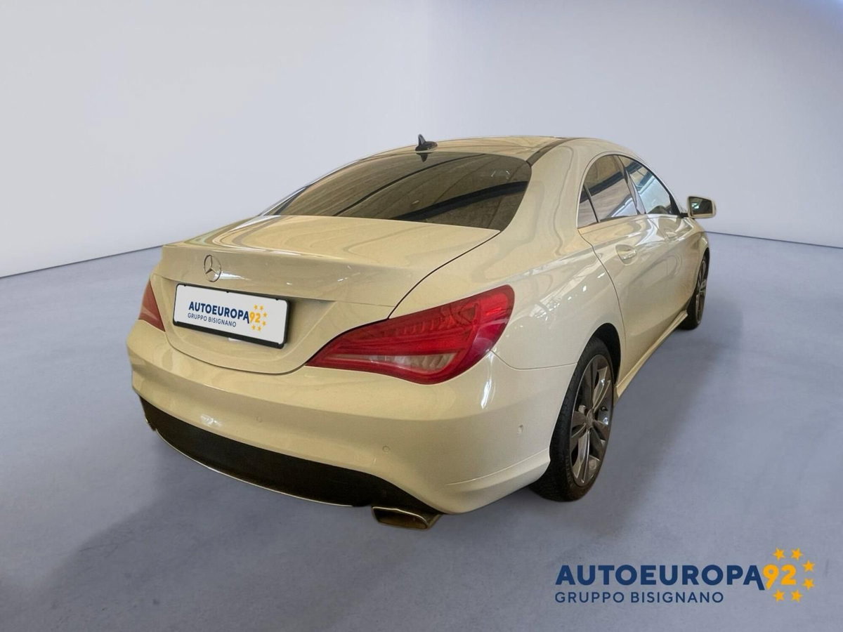 Mercedes-Benz CLA 200 d Automatic Sport (3)