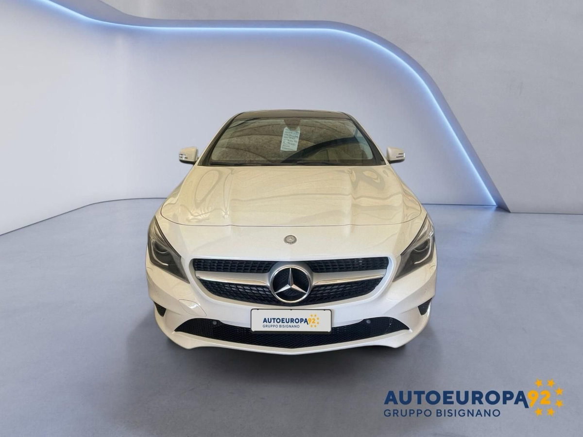 Mercedes-Benz CLA 200 d Automatic Sport (5)