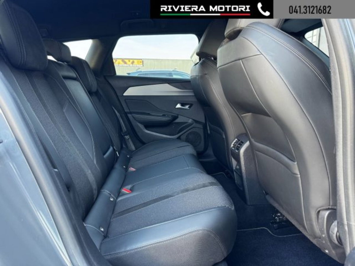 Peugeot 308 SW 1.5 bluehdi GT s&s 130cv eat8 (9)