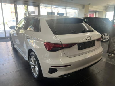 Audi A3 Sportback 35 TDI S tronic Business (8)