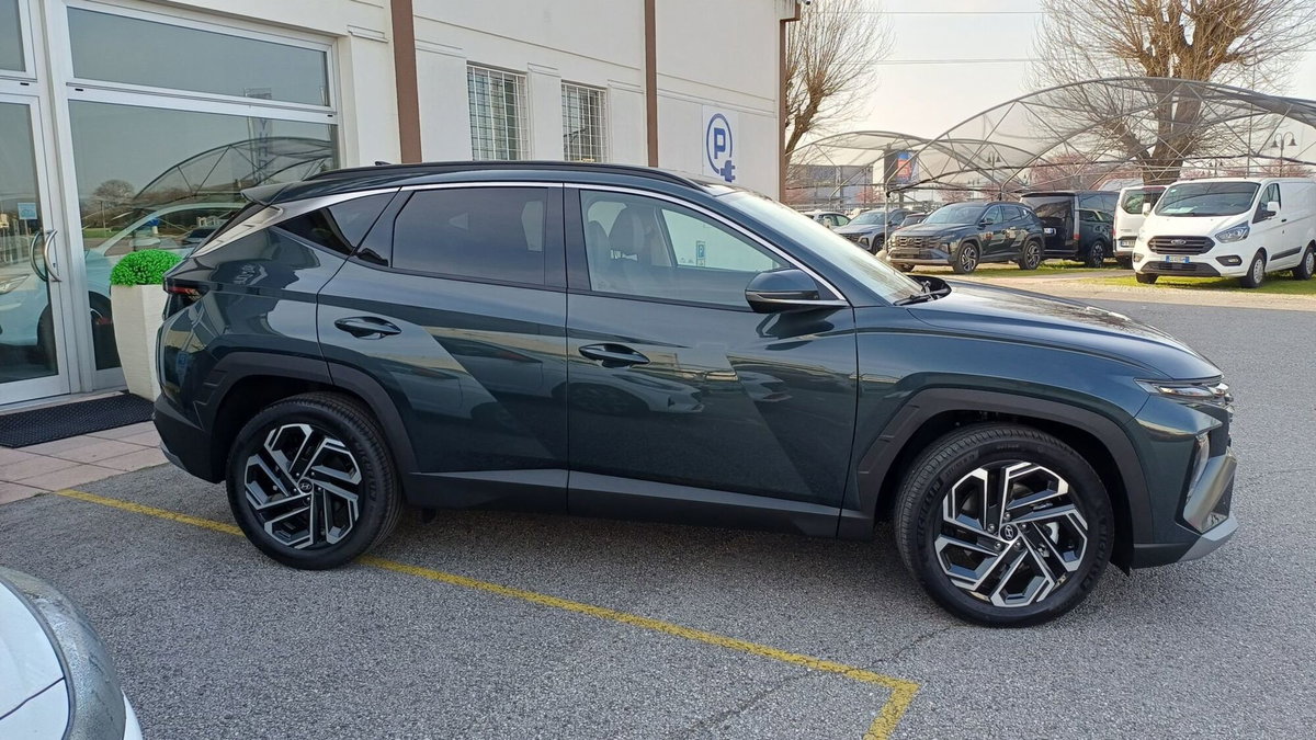 Hyundai Tucson 1.6 hev Exellence 2wd auto (6)