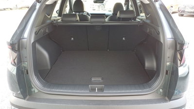 Hyundai Tucson 1.6 hev Exellence 2wd auto (8)