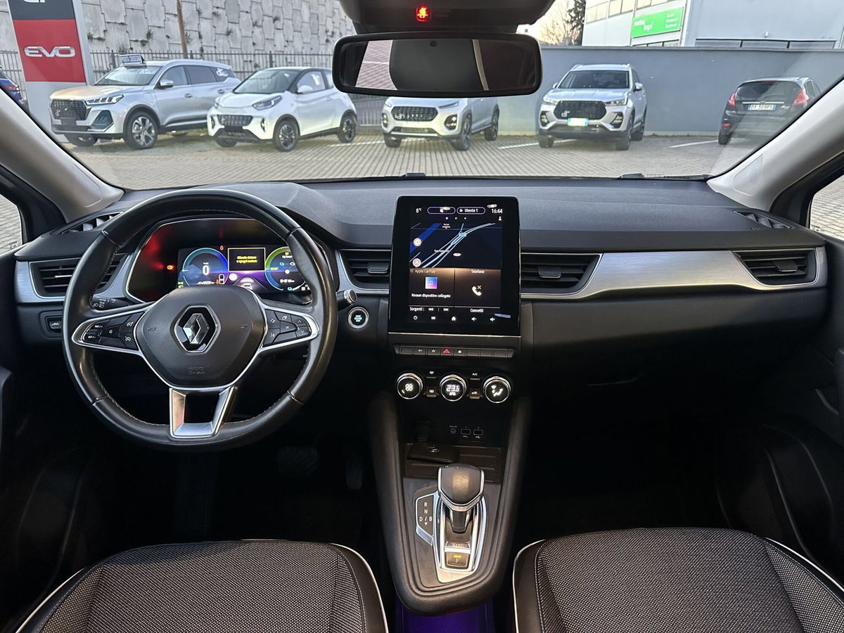 Renault Captur Plug-in Hybrid E-Tech 160 CV Intens (11)