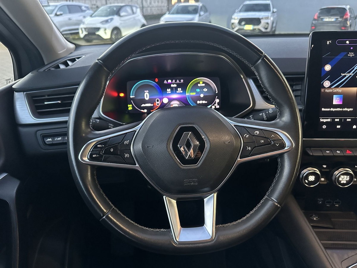 Renault Captur Plug-in Hybrid E-Tech 160 CV Intens (12)