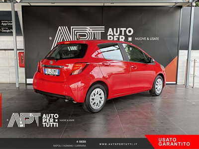 Toyota Yaris 1.0 5 porte Active (3)