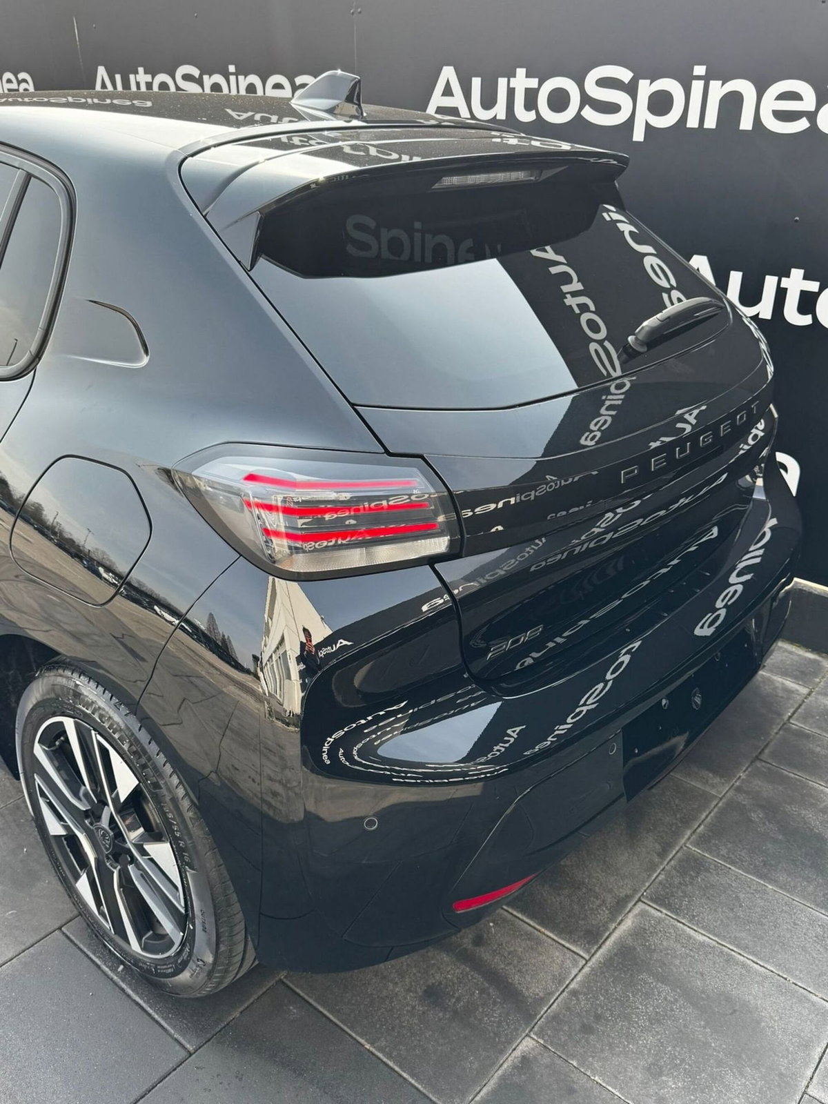 Peugeot 208 BlueHDi 100 Stop&Start 5 porte Allure (6)