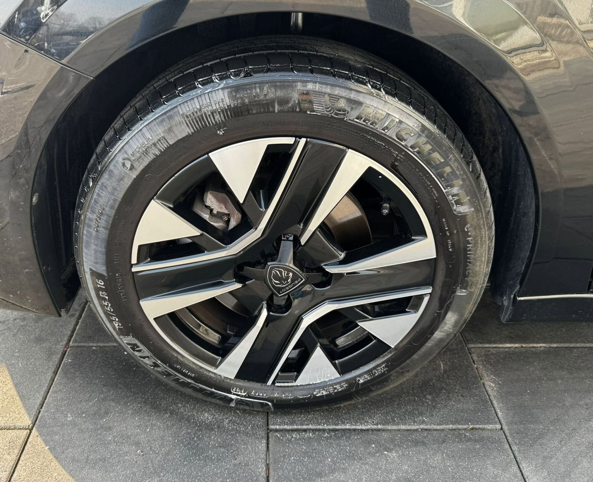 Peugeot 208 BlueHDi 100 Stop&Start 5 porte Allure (7)