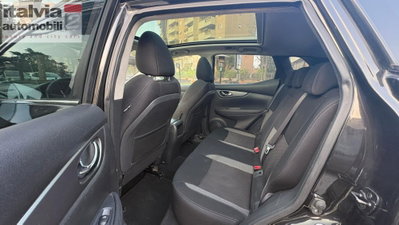 Nissan Qashqai 1.6 dCi 2WD Tekna (15)