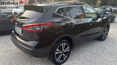 Nissan Qashqai 1.6 dCi 2WD Tekna (4)