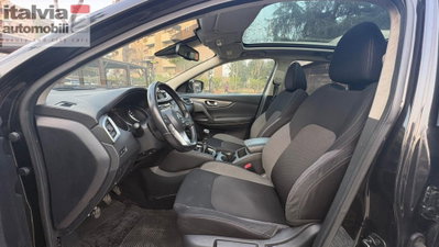 Nissan Qashqai 1.6 dCi 2WD Tekna (8)