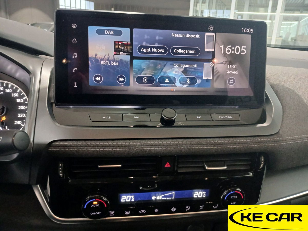 Nissan Qashqai 1.3 mhev Acenta 2wd 140cv (13)