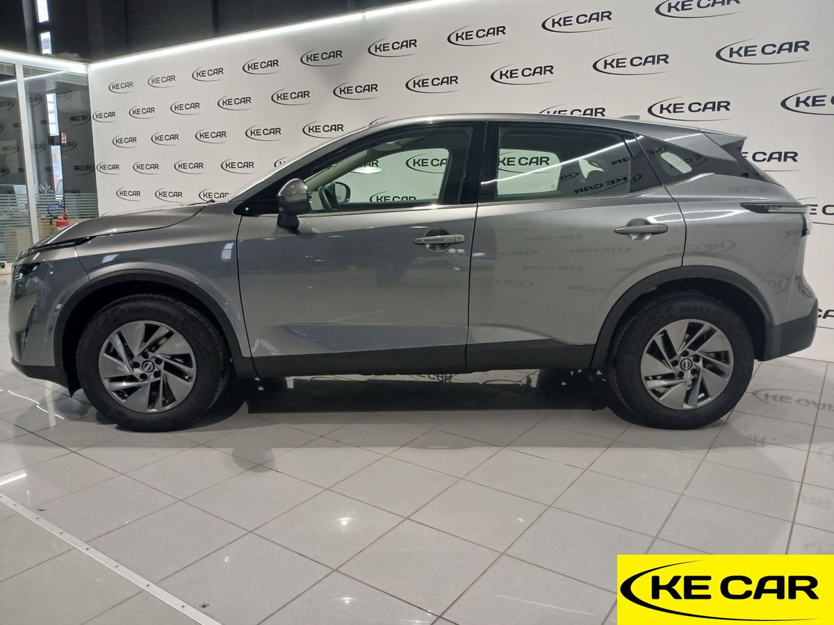 Nissan Qashqai 1.3 mhev Acenta 2wd 140cv (4)