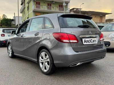 Mercedes-Benz Classe B 180 d Sport (12)