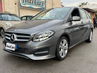 Mercedes-Benz Classe B 180 d Sport (3)