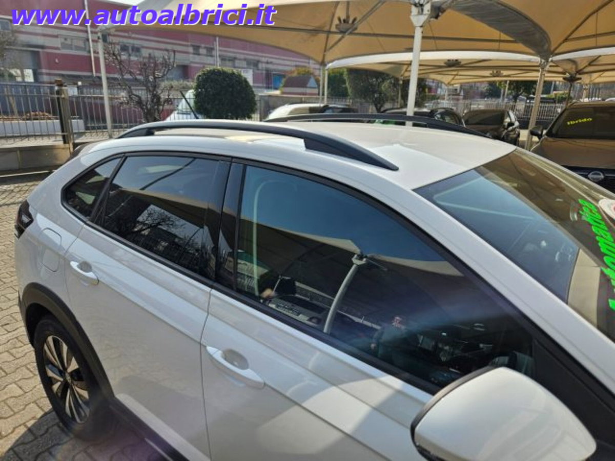 Volkswagen Taigo 1.0 tsi Life 115cv dsg (13)