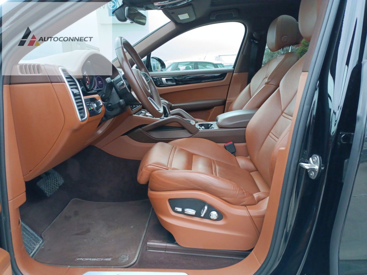 Porsche Cayenne 3.0 V6 E-Hybrid (17)