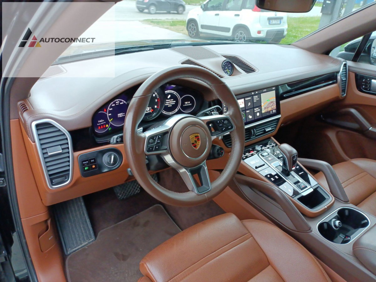 Porsche Cayenne 3.0 V6 E-Hybrid (18)
