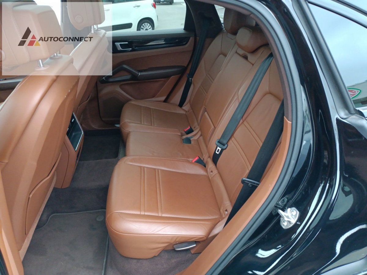 Porsche Cayenne 3.0 V6 E-Hybrid (19)