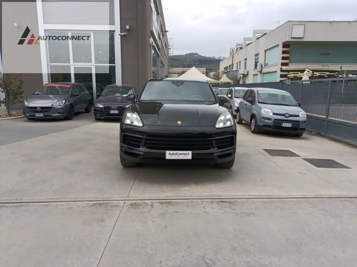 Porsche Cayenne 3.0 V6 E-Hybrid (5)