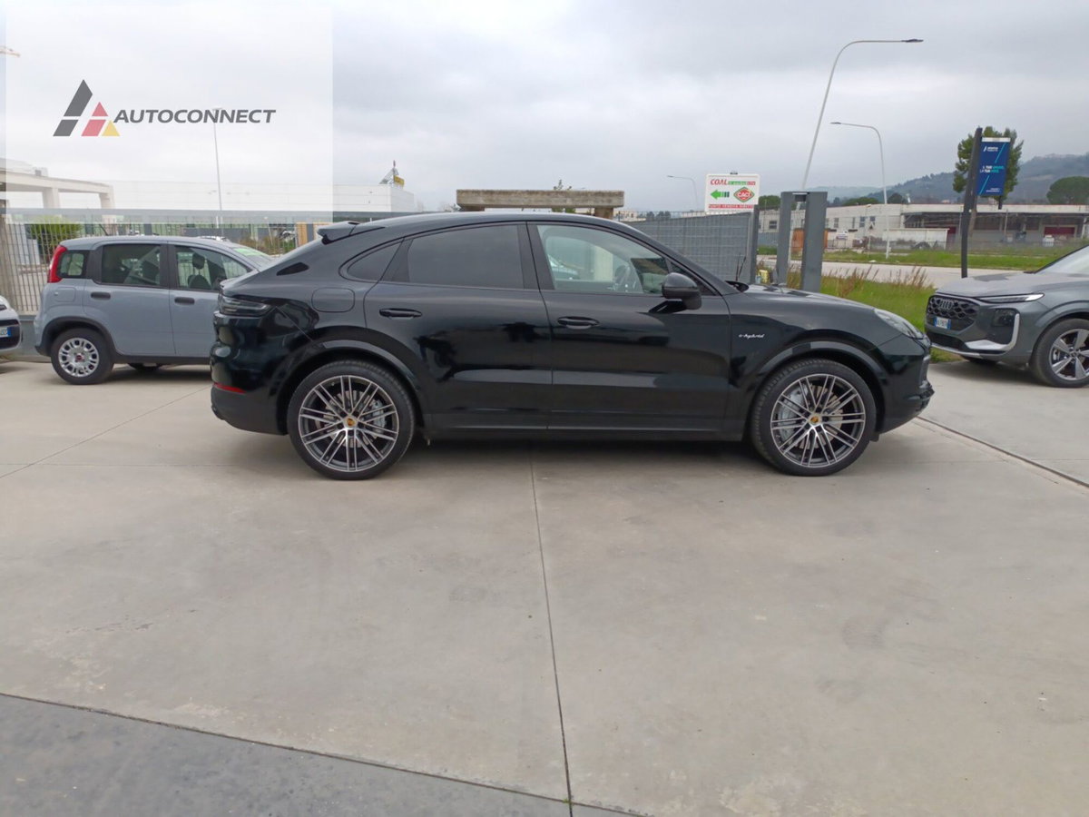 Porsche Cayenne 3.0 V6 E-Hybrid (7)
