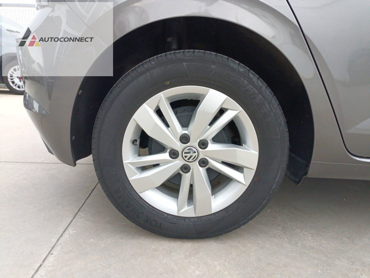 Volkswagen Polo 1.0 TSI DSG 5p. Comfortline BlueMotion Technology (14)