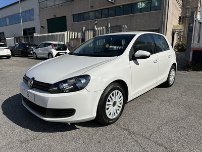 Volkswagen Golf 1.6 TDI DPF 5p. Highline usata