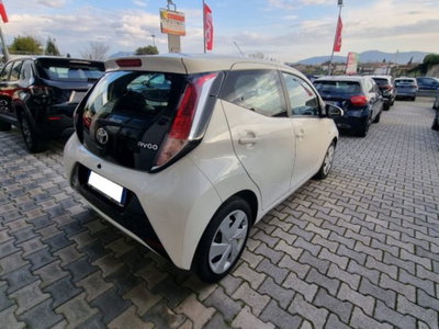 Toyota Aygo 1.0 VVT-i 69 CV 5 porte x-play (6)