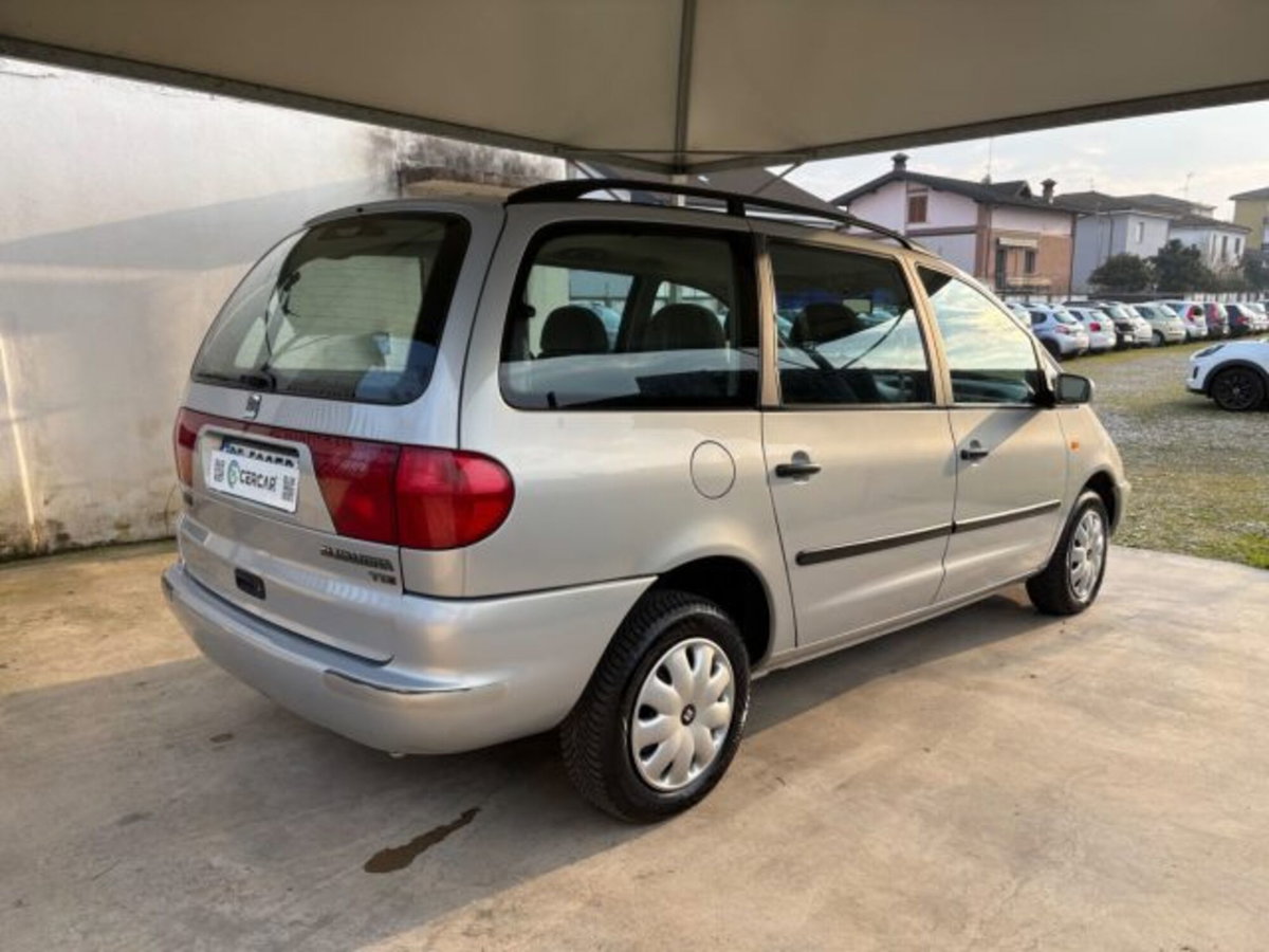 SEAT Alhambra TDI SE (6)