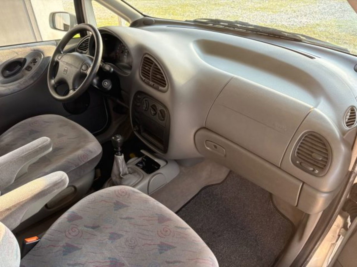 SEAT Alhambra TDI SE (7)