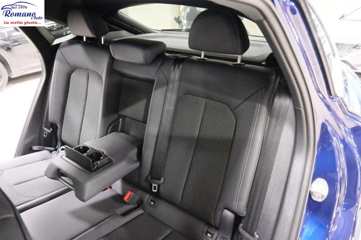 Audi Q3 Sportback 35 TDI S line edition (9)