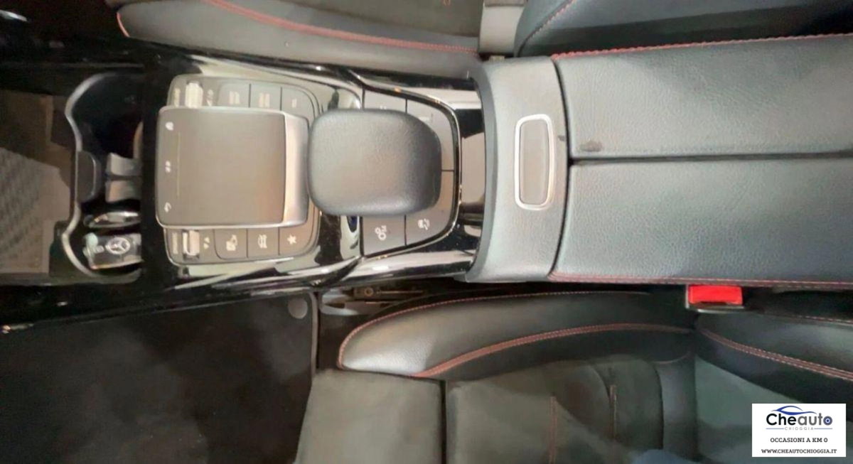 Mercedes-Benz Classe A 45 AMG 4Matic Automatic (12)