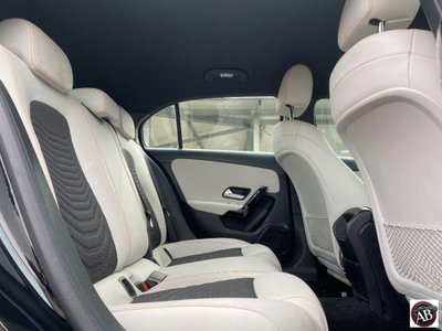 Mercedes-Benz Classe A 160 Business (19)