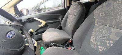 Ford Ka 1.3 TDCi 75CV (10)