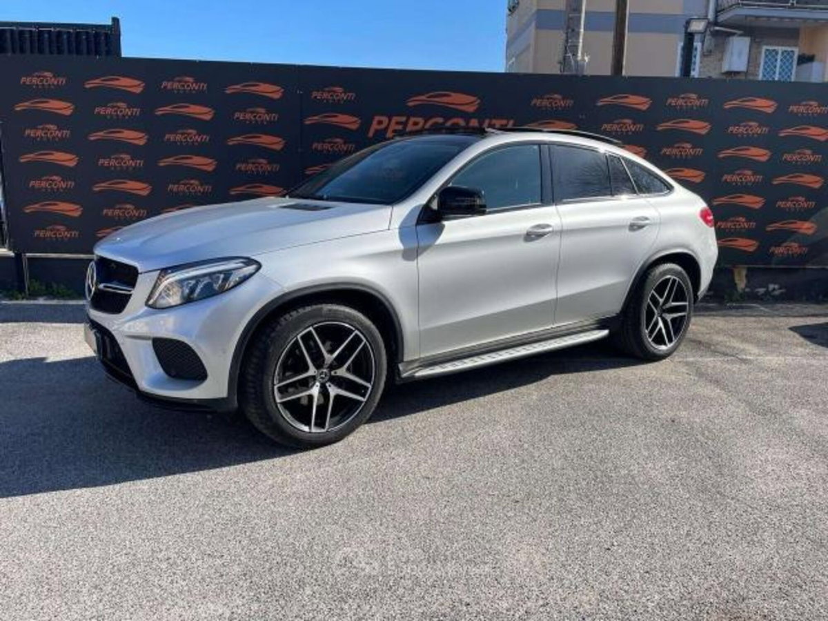 Mercedes-Benz GLE Coupé 350 d 4Matic Coupé Premium (4)