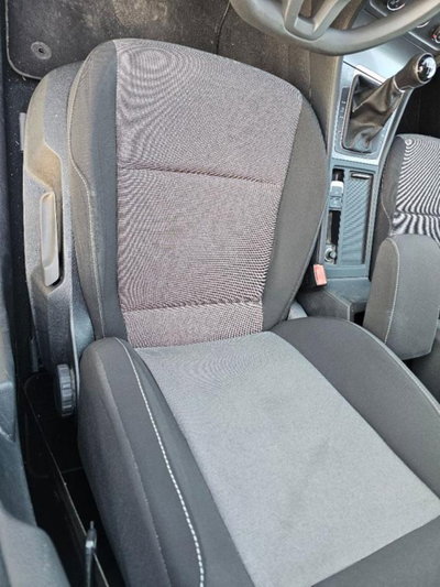 Volkswagen Golf 1.4 TGI 5p. Comfortline BlueMotion (9)