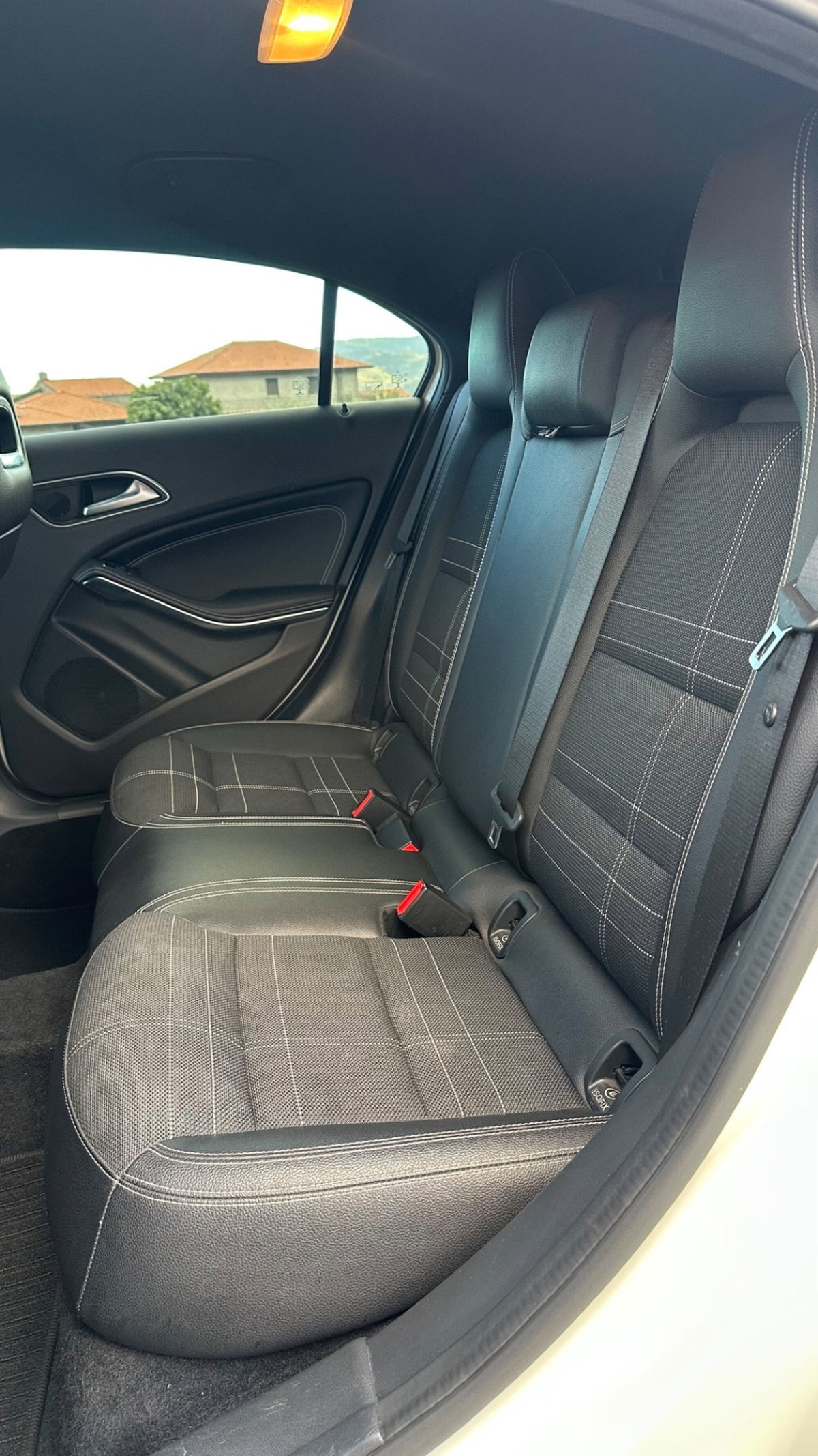 Mercedes-Benz Classe A 200 d Sport (10)