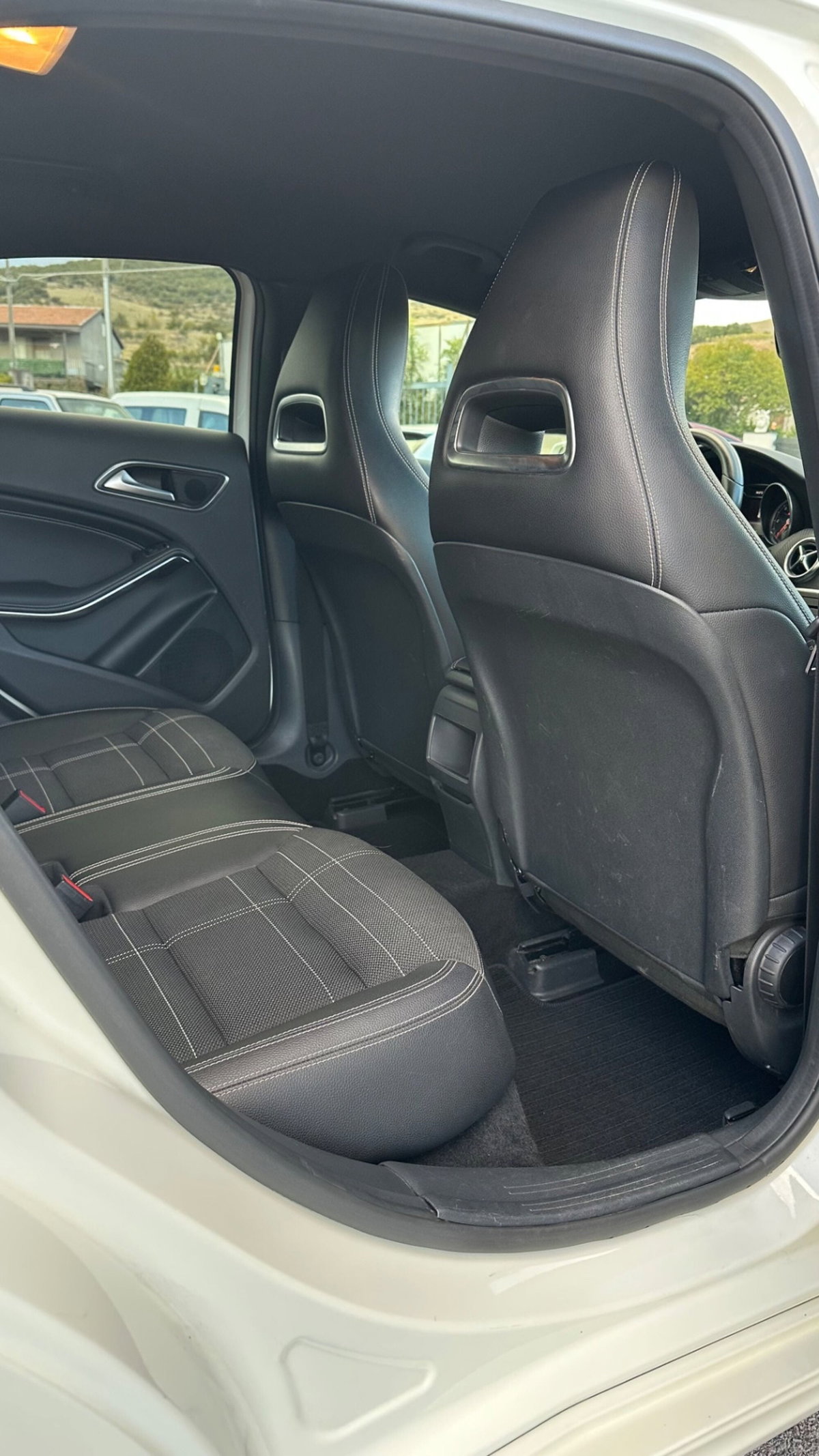 Mercedes-Benz Classe A 200 d Sport (9)