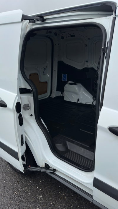 Ford Transit Courier 1.5 TDCi 75CV  Trend (16)