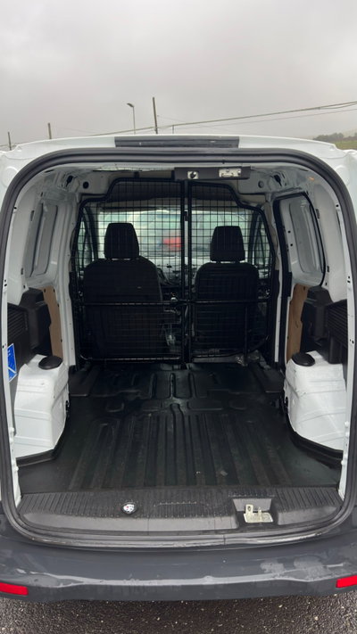 Ford Transit Courier 1.5 TDCi 75CV  Trend (17)