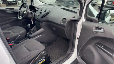 Ford Transit Courier 1.5 TDCi 75CV  Trend (9)