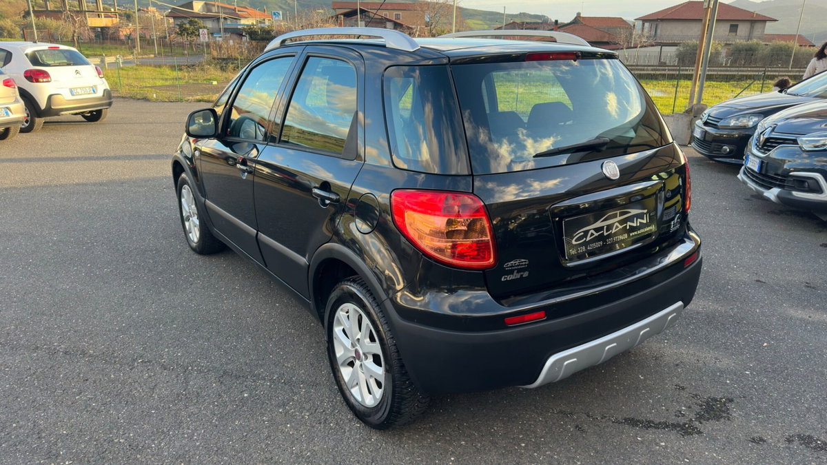 Fiat Sedici 2.0 MJT 16V DPF 4x4 Emotion (4)