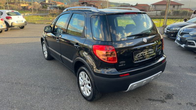 Fiat Sedici 2.0 MJT 16V DPF 4x4 Emotion (4)