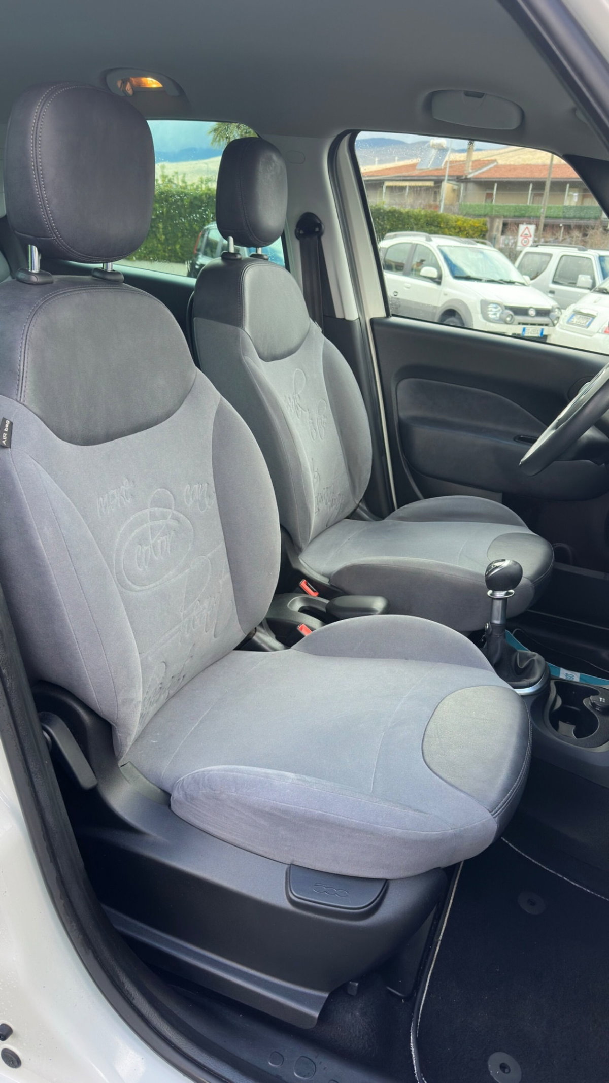 Fiat 500L 1.6 Multijet 120 CV Lounge (8)